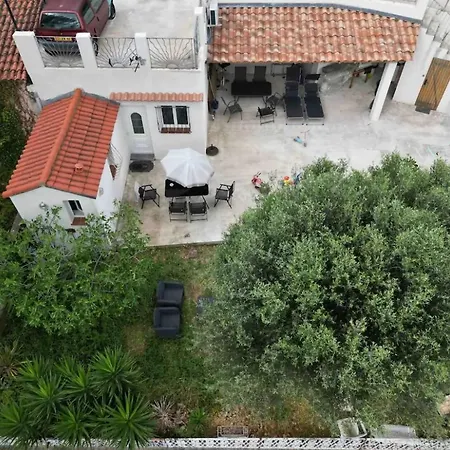 Studio Maison De Vacances Toulon Exterior photo