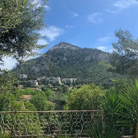 Studio Maison De Vacances Toulon Exterior photo