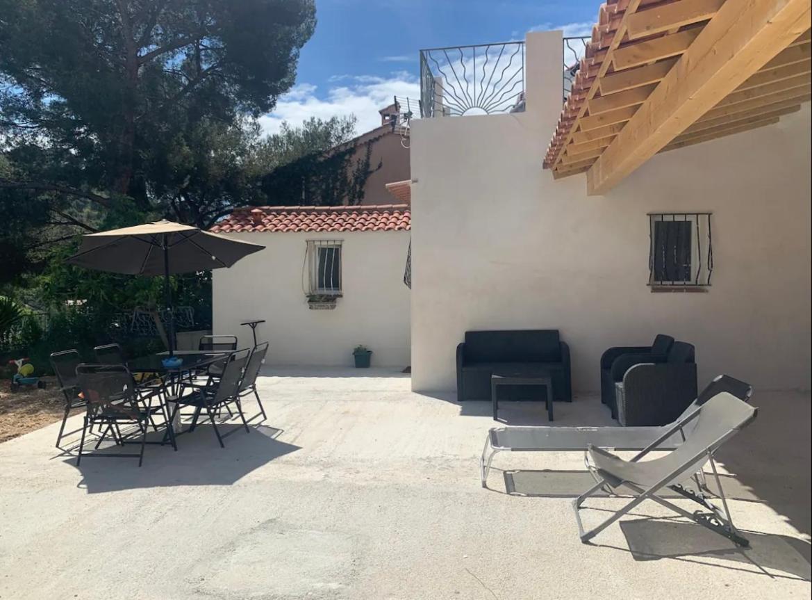 Holiday home Maison De *